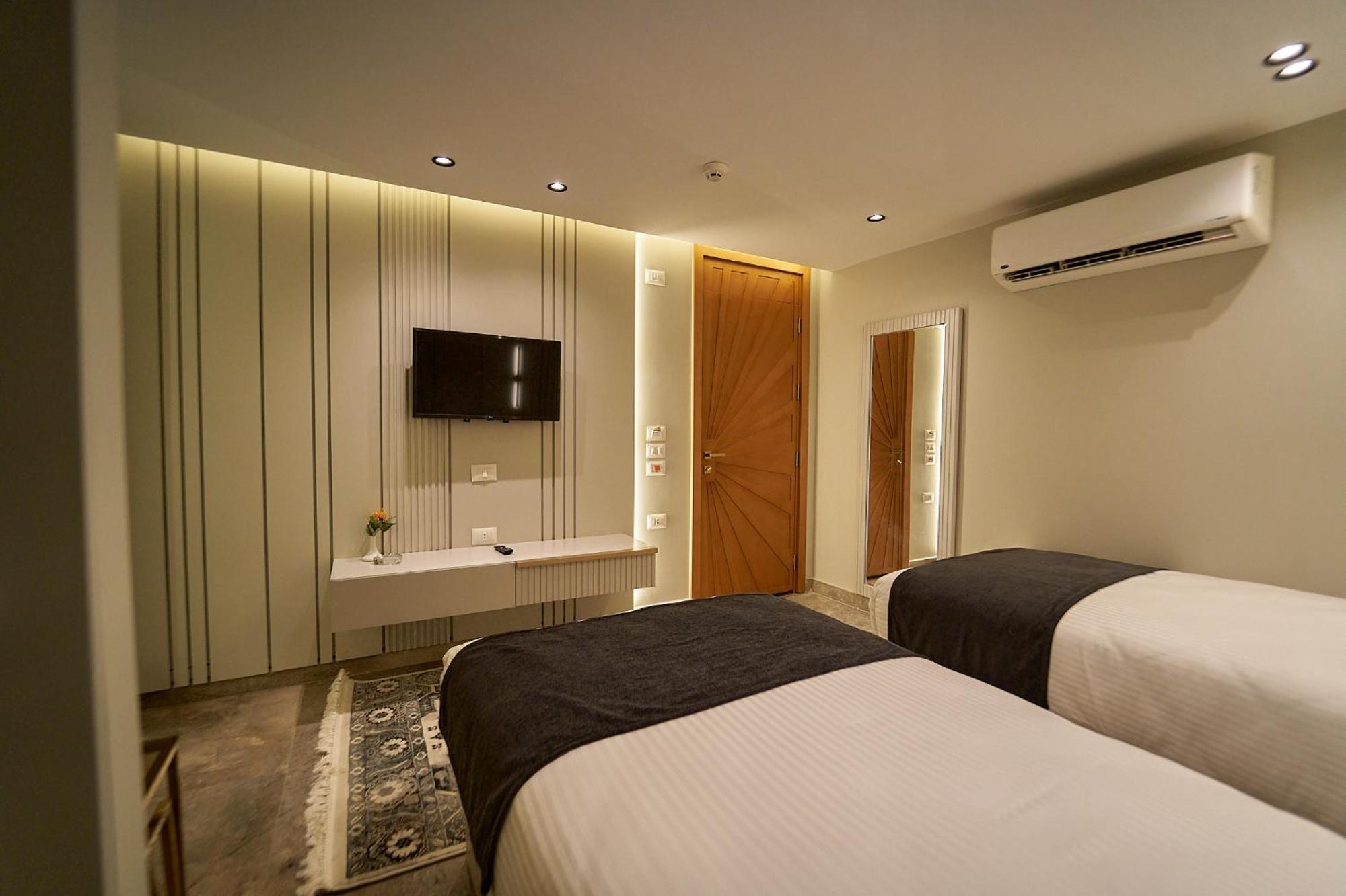 Pyramids Charm Hotel Al Kawm al Akhdar Экстерьер фото